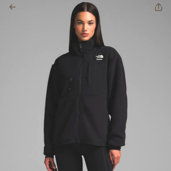 Skims x The Northface 1995 Retro Denali Fleece Jacket Size Small NWT
